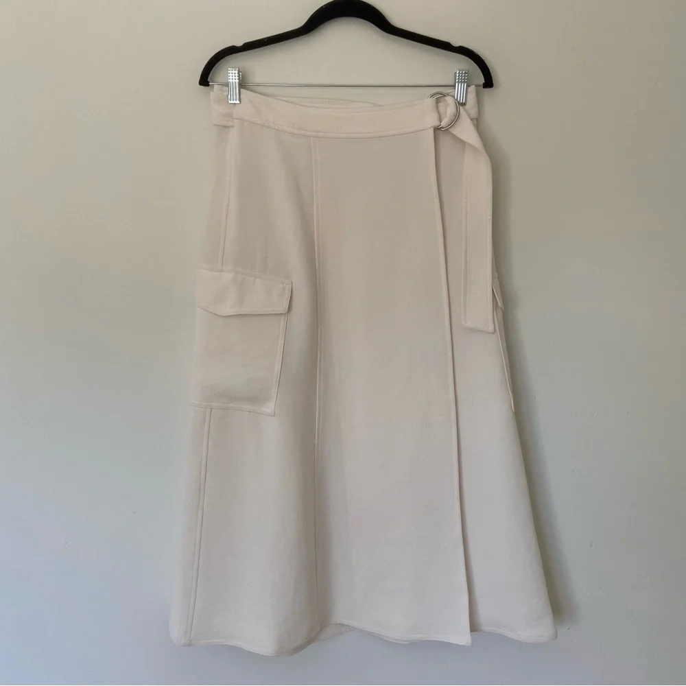 Aritzia Wilfred Hana Skirt Cream White Crepe high-rise cargo wrap midi skirt - Picture 2 of 9